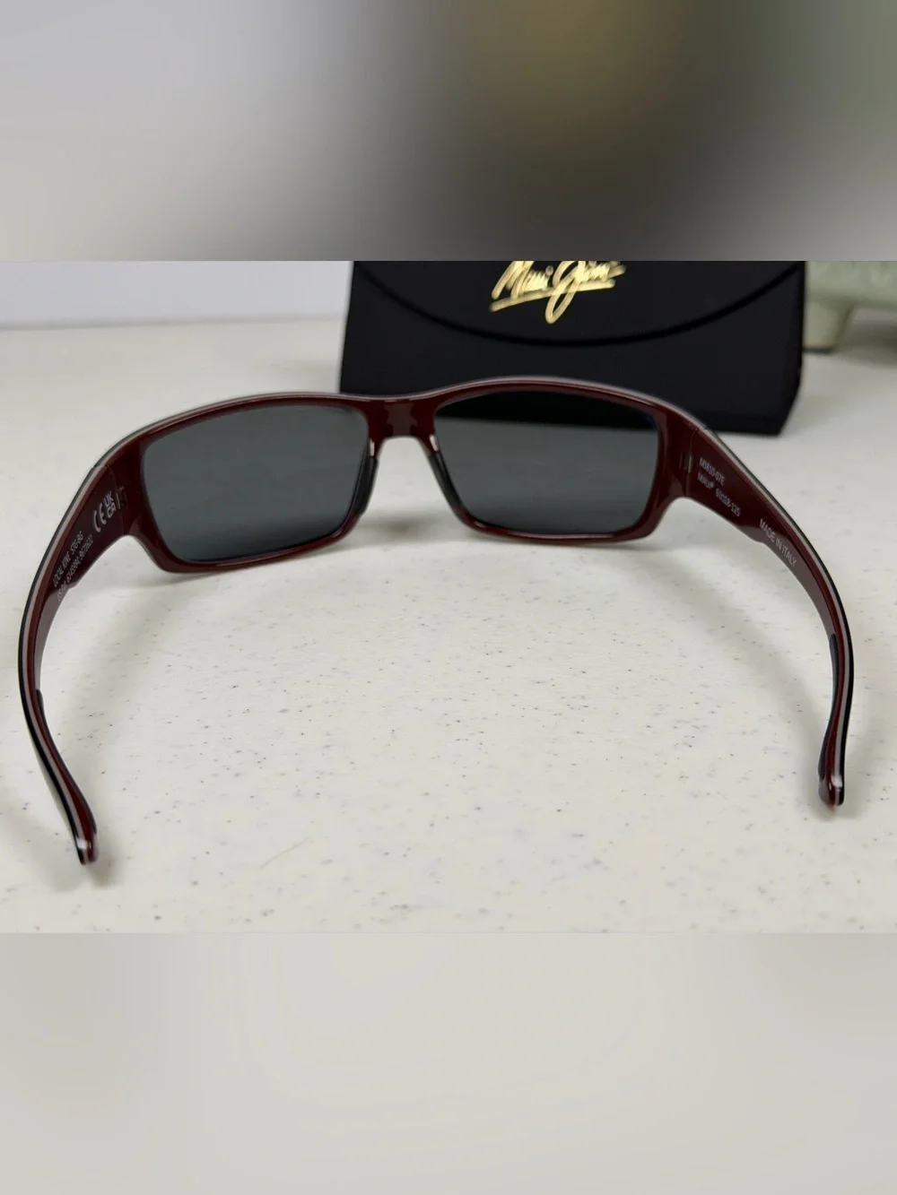 Maui Jim Local Kine Polarized Sunglasses STG-BG Black Burgundy w/ Case